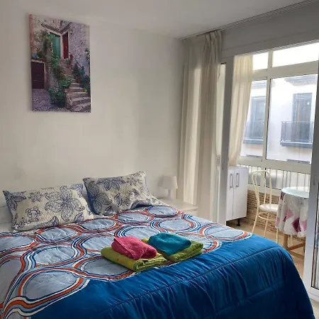 Centro Privada En Compartidos Homestay Malaga