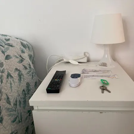 Centro Privada En Compartidos Homestay Malaga